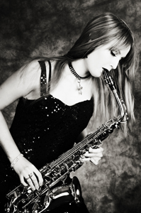 Sandy Sax 1